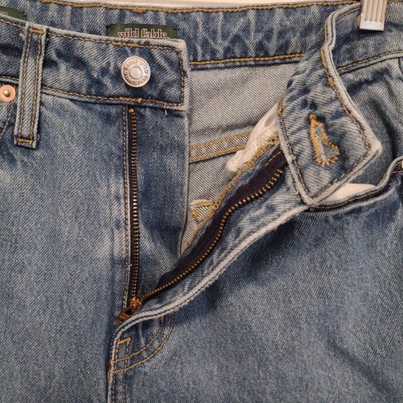 π«SOLD Wild Fable - Happy Embroidery Highest Rise Mom Shorts - Picture 5 of 13